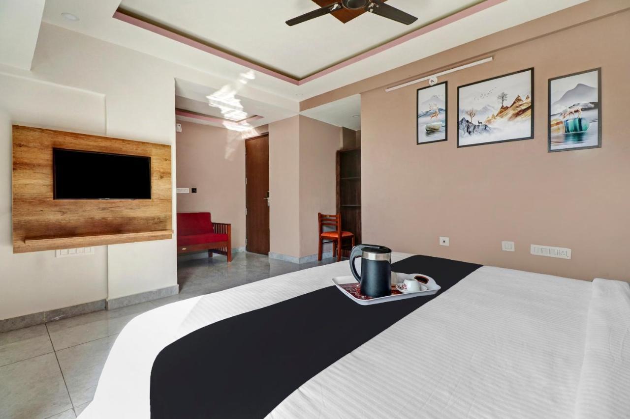 Townhouse Oak Dreamland Suites Yelahanka Экстерьер фото