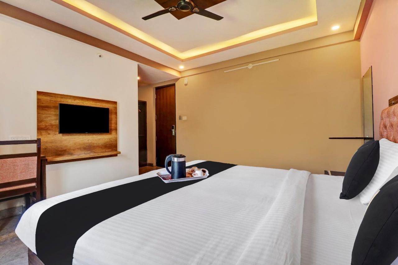 Townhouse Oak Dreamland Suites Yelahanka Экстерьер фото