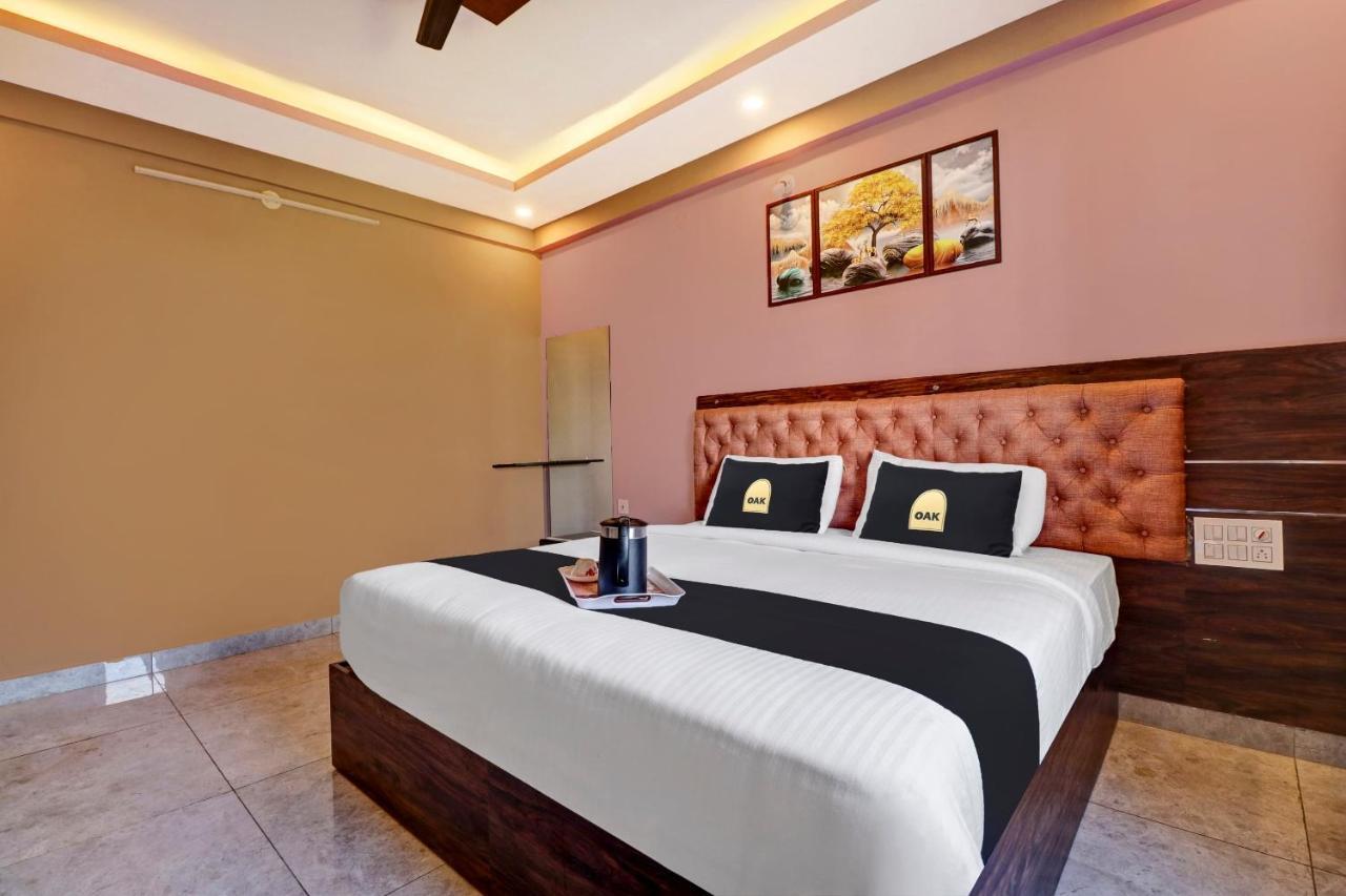 Townhouse Oak Dreamland Suites Yelahanka Экстерьер фото